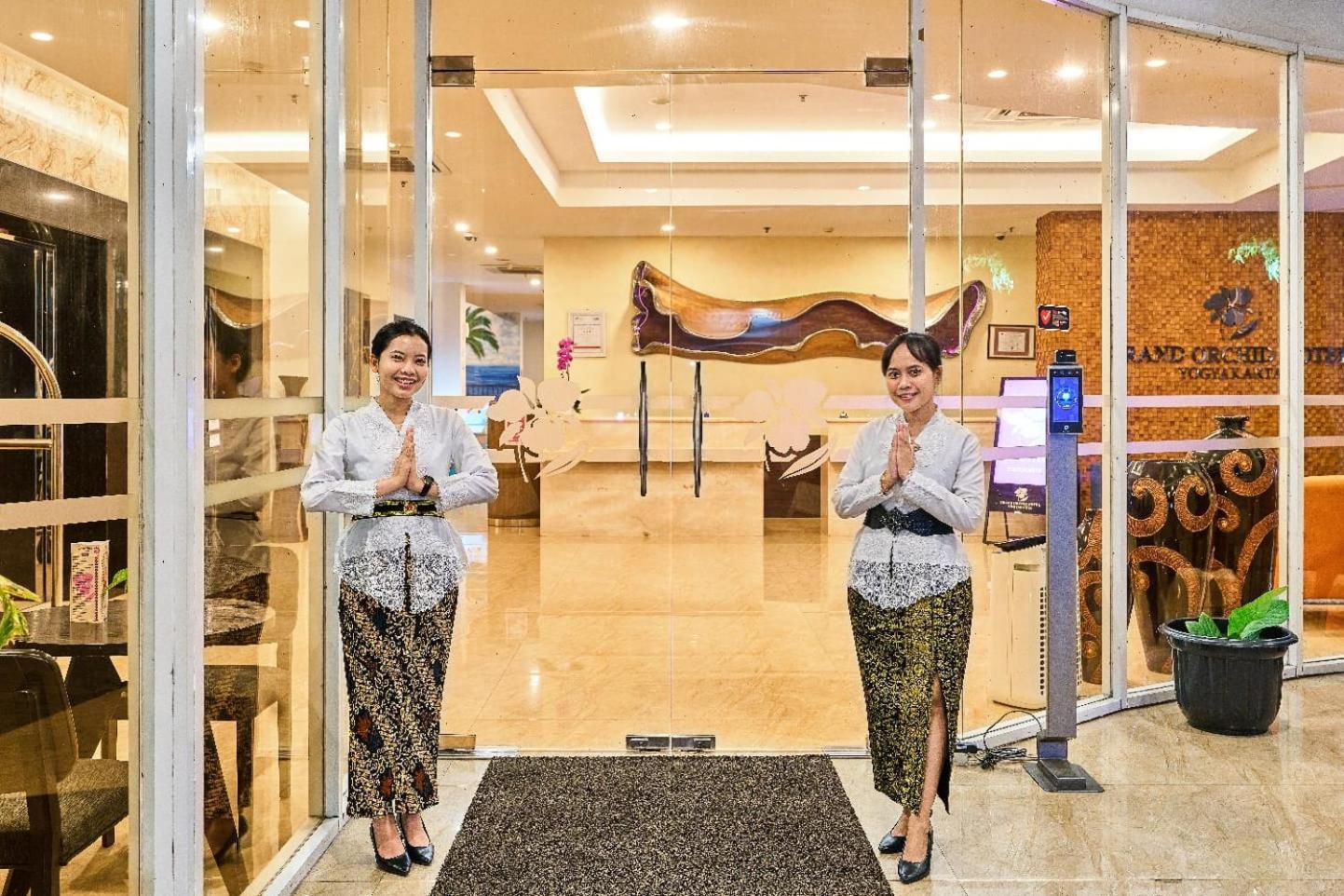 Grand Orchid Hotel Yogyakarta Maguwo Eksteriør billede