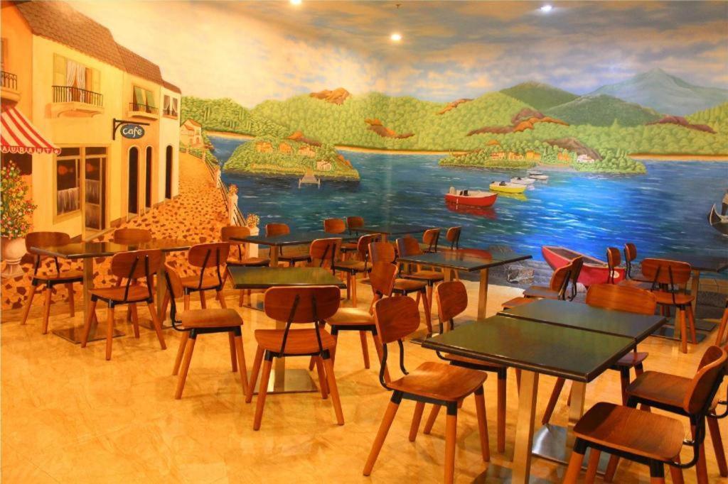 Grand Orchid Hotel Yogyakarta Maguwo Eksteriør billede