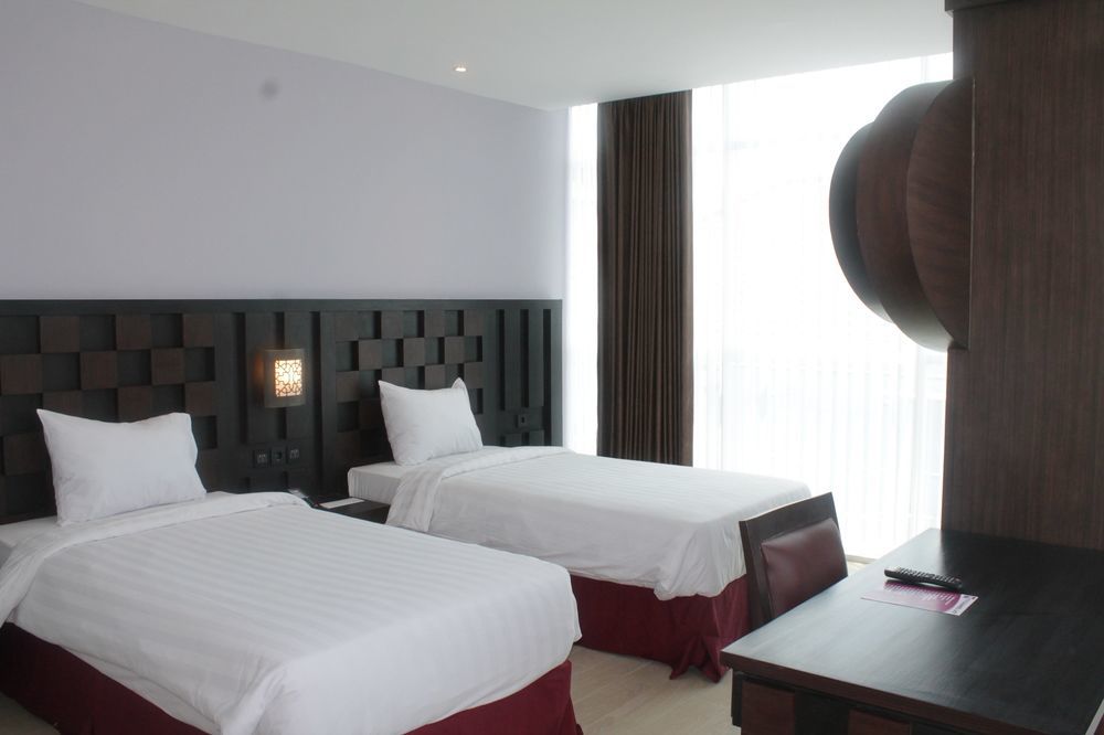 Grand Orchid Hotel Yogyakarta Maguwo Eksteriør billede